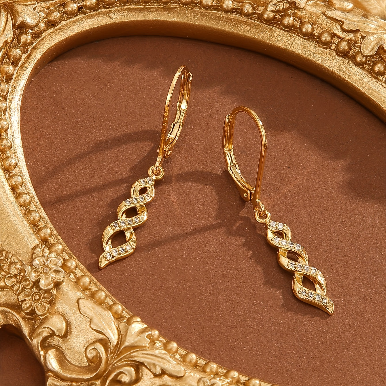 Shimmer Twist Ava örhängen | Guld