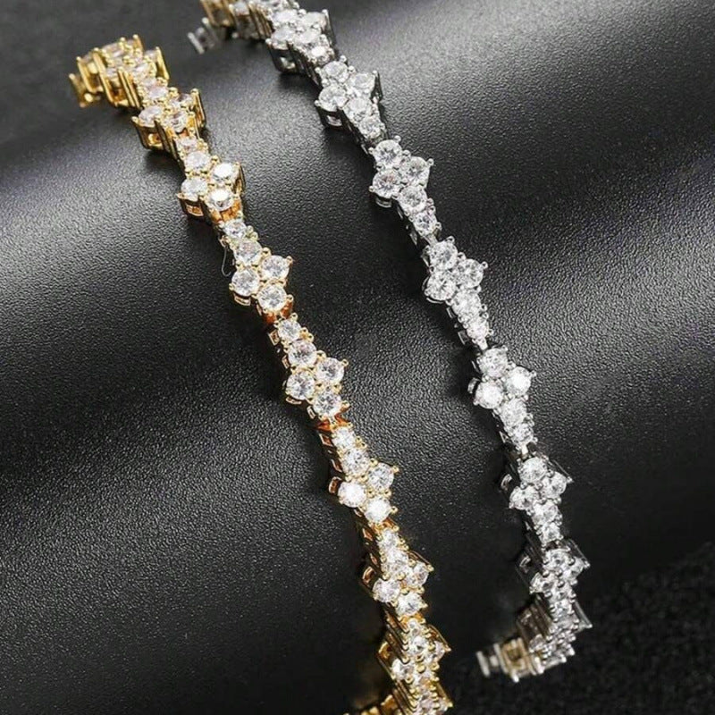 Klassisk Cluster Tennis armband | Guld