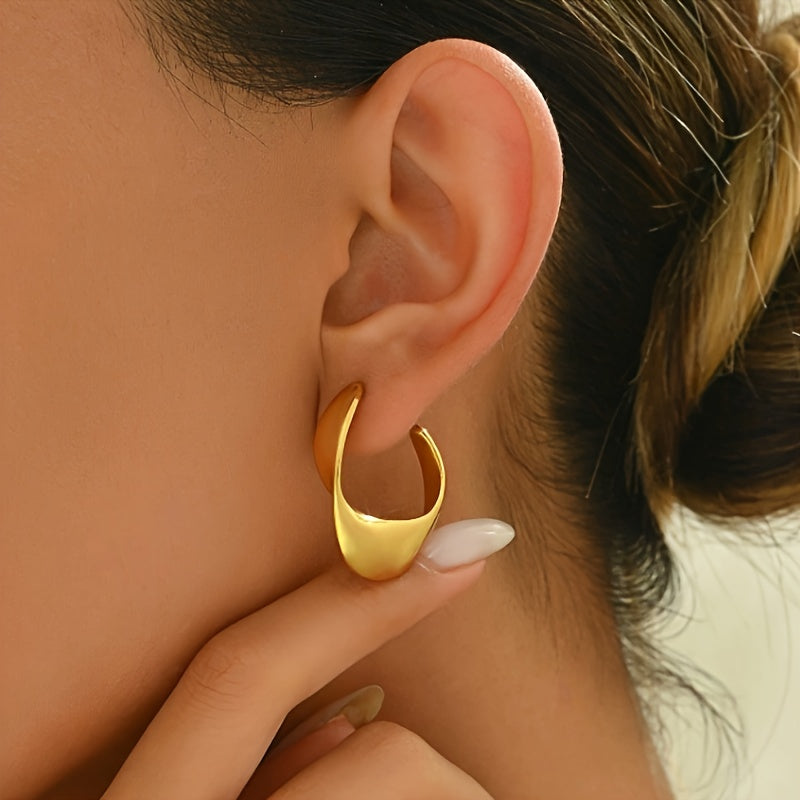 Sculpted Crescent creolörhängen | Guld