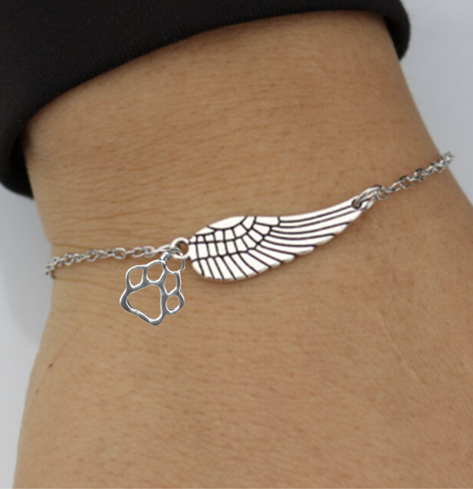 Silver Memorial Armband With Ängel Wing Tass Print Handgjord