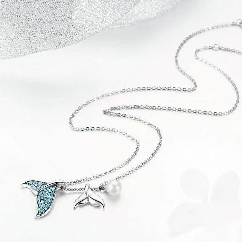 Whale Tail Pärla Ocean Halsband