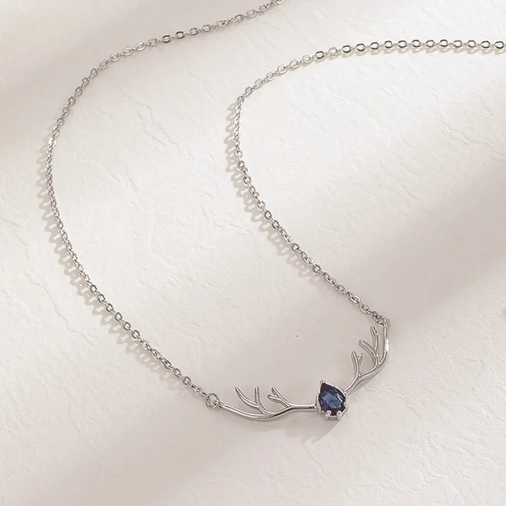Deer Antler Hjärta Berlock Halsband