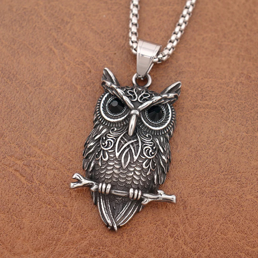 Celtic Uggla Wisdom Hänge Halsband