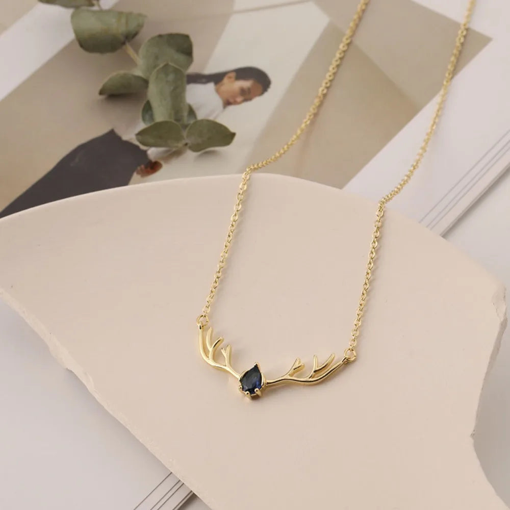 Deer Antler Hjärta Berlock Halsband