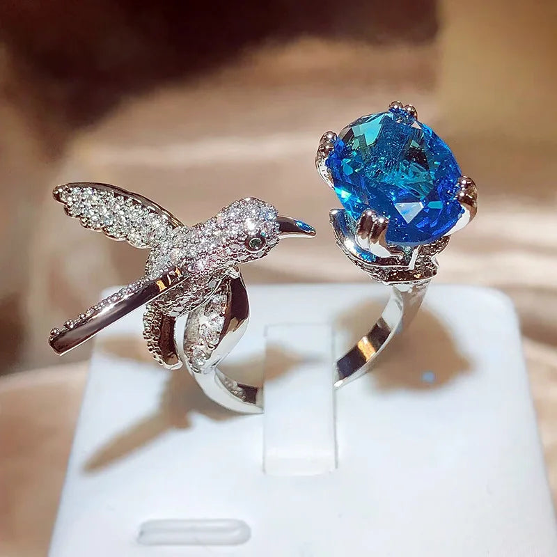 Justerbar Kolibri Gemstone Ring Zircon 14k Guld Plated