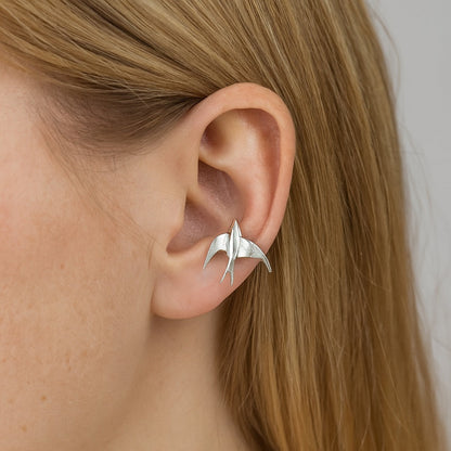 Beautiful Silver Swallow Fågel Clip On Örhängen