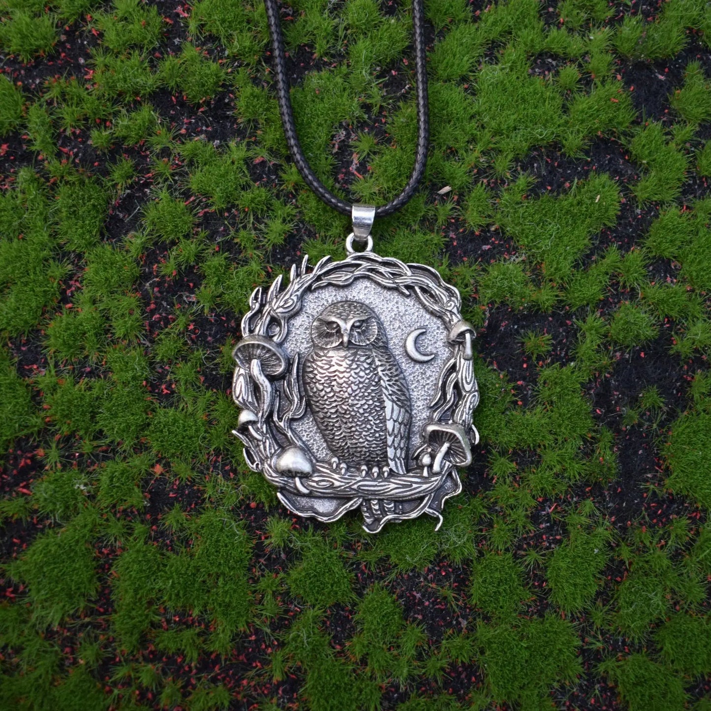 Mystical Uggla Måne Mushroom Hänge Halsband