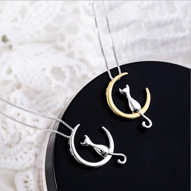 Crescent And Katt Elegant Katt Halsband