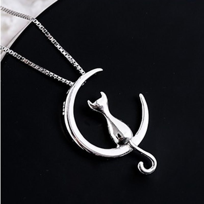 Crescent And Katt Elegant Katt Halsband