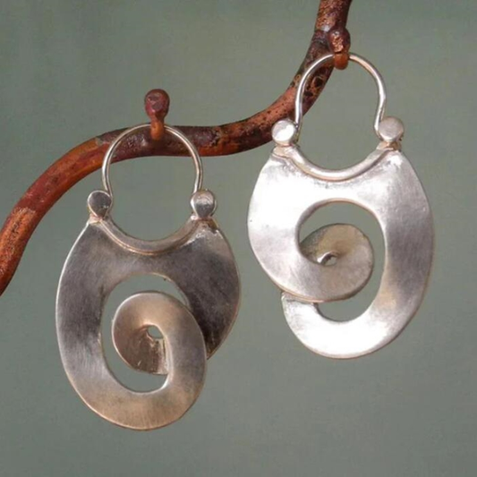Vintage spiralörhängen i silver