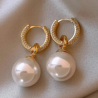 Eleganta pärlörhängen