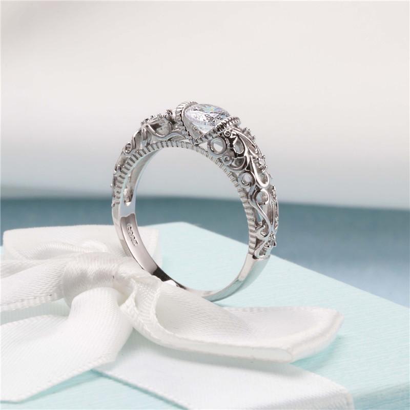 Elegant Sterling Silverfärgad Ring